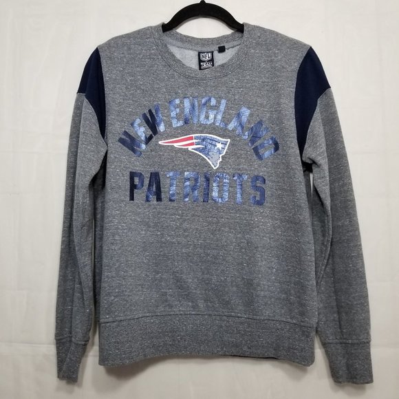 NFL New England Patriots womens spell out crewneck - Picture 1 of 7